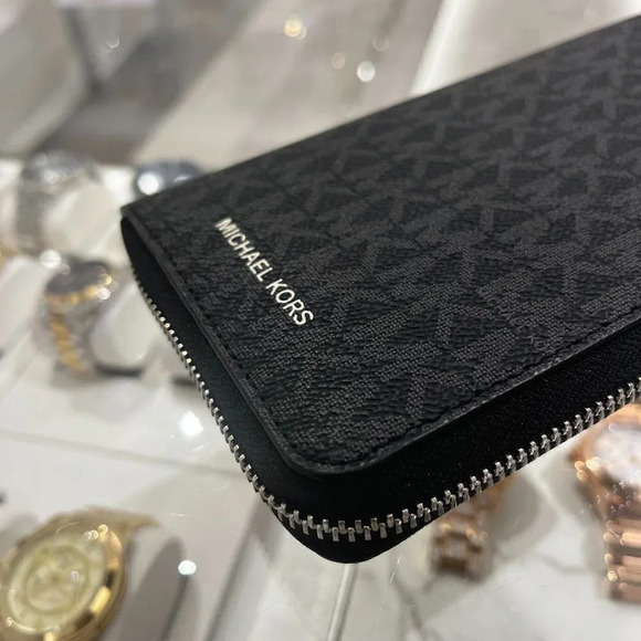 Michael Kors Men's Logo Printed Tech Zip Around Wallet 36U9MCRE3B BLACK - Picture 3 of 9